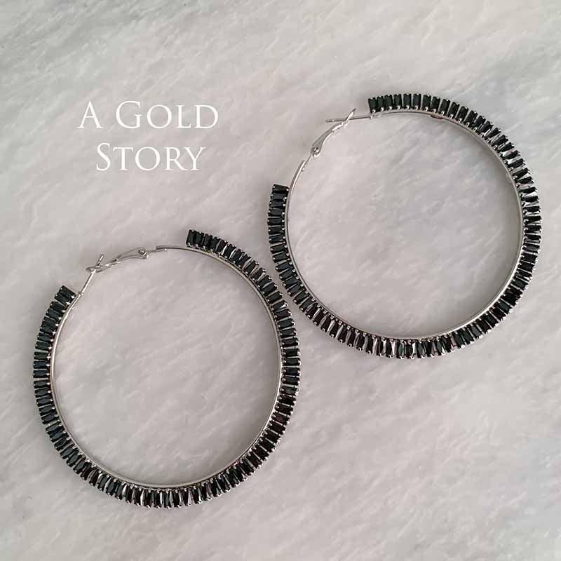 INAYA HOOPS SILVER BLACK