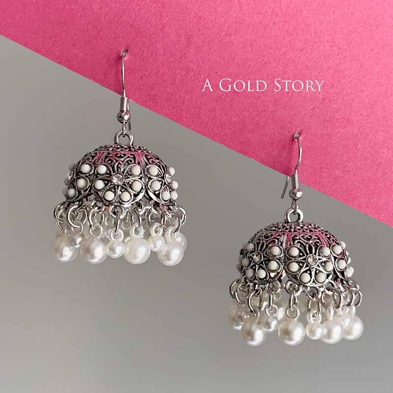 MAHEEN JHUMKAY SILVER