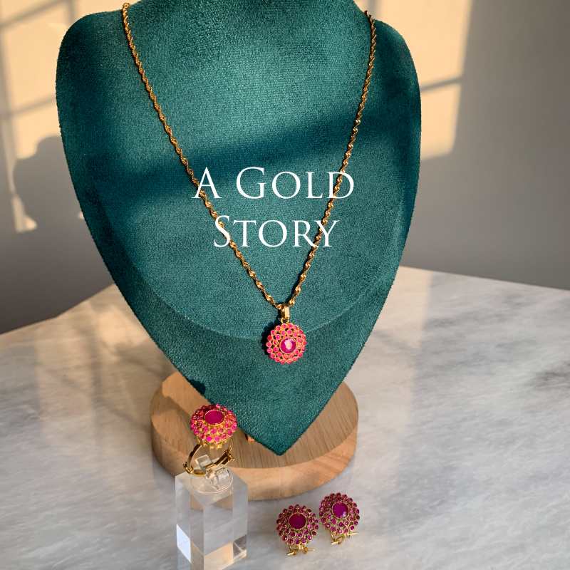 ALHINA PENDANT SET RUBY