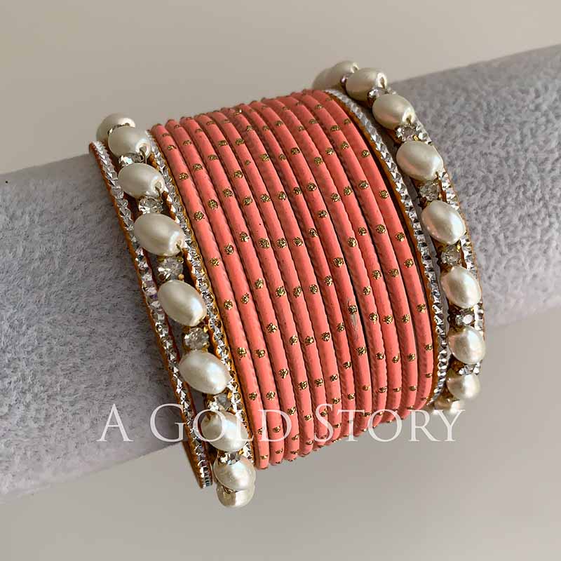 ANABIA BANGLES SET PEACH