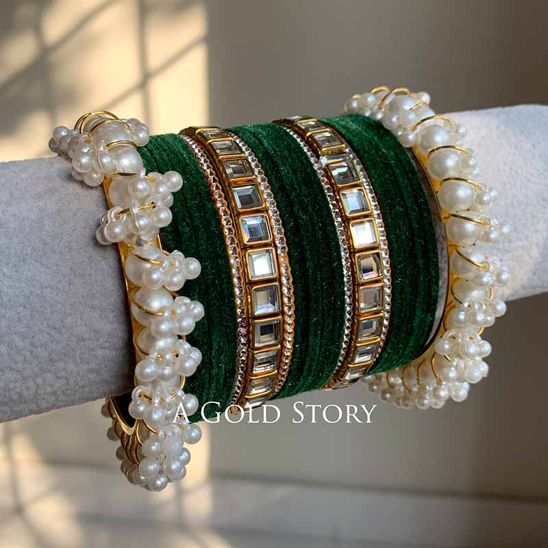 ALMAS VELVET BANGLES SET EMERALD GREEN