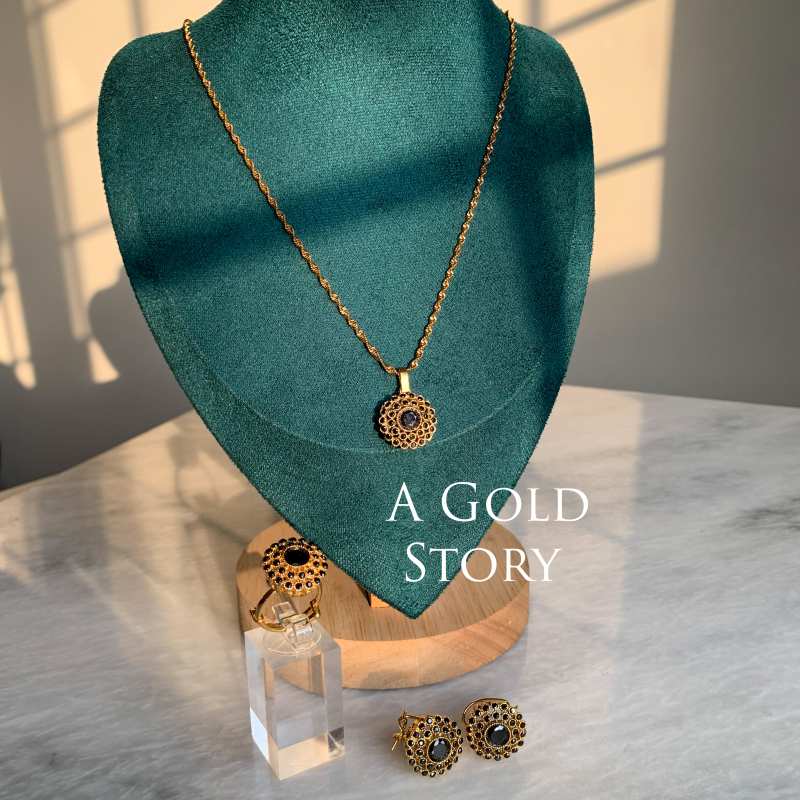ALHINA PENDANT SET BLACK
