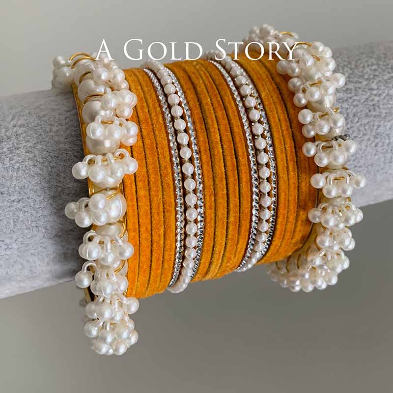 TABEER VELVET BANGLES SET CHAMPAGNE