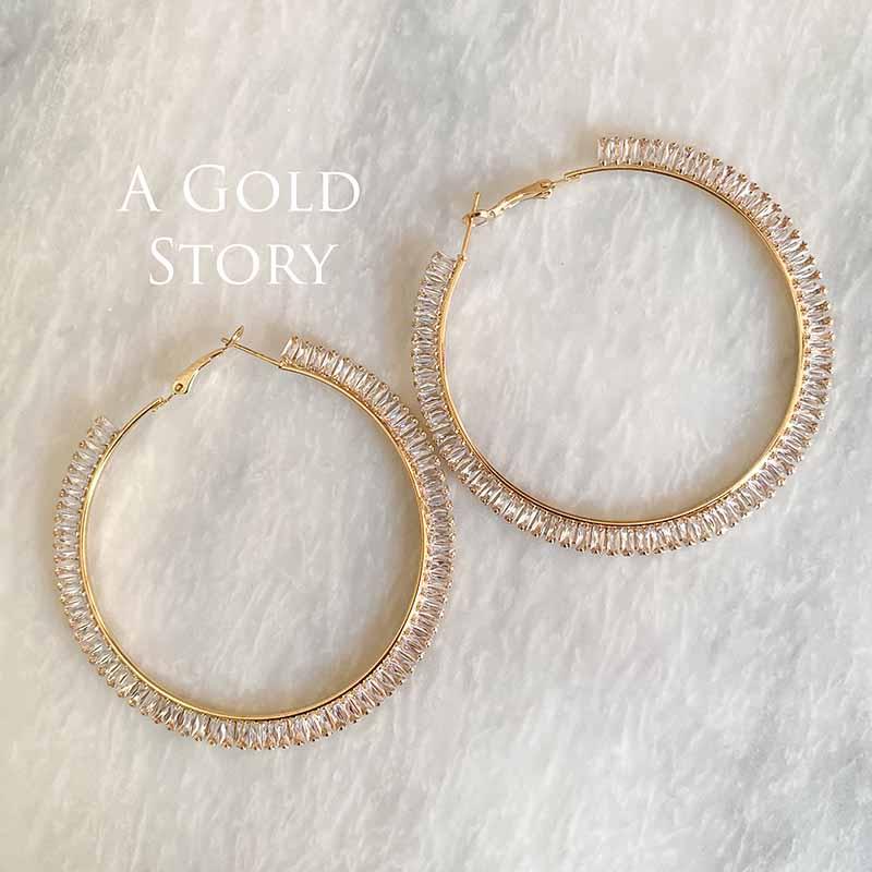 INAYA HOOPS GOLDEN