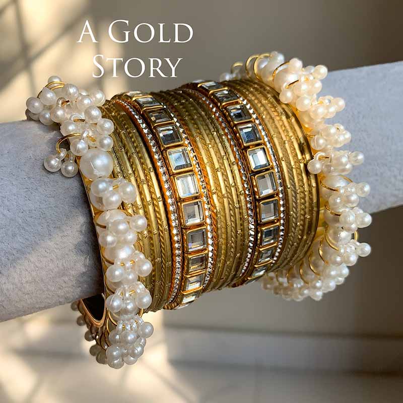 ANEESA BANGLES SET GOLDEN