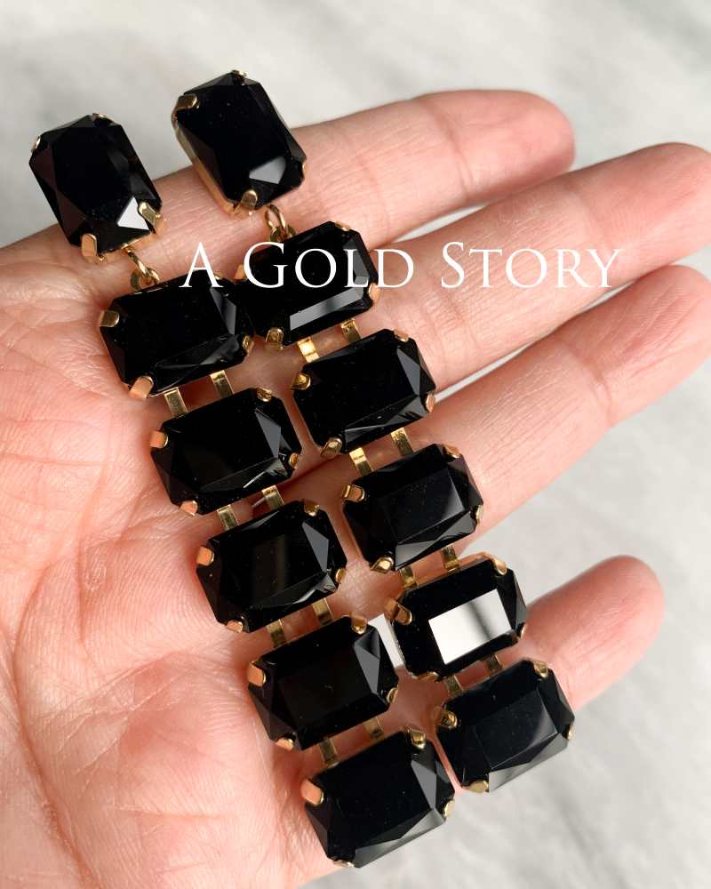 HADIA SHOWER EARRINGS BLACK