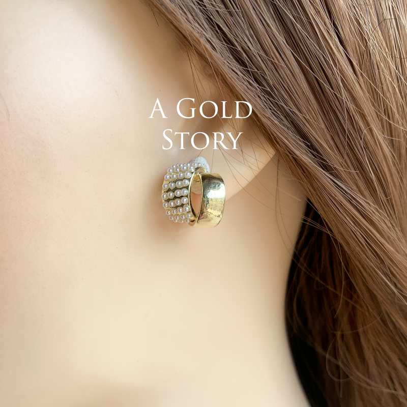 MADELINE EARSTUDS