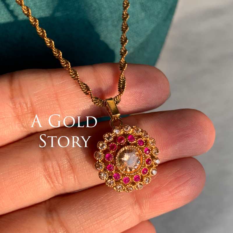 ALHINA PENDANT SET CHAMPAGNE & RUBY