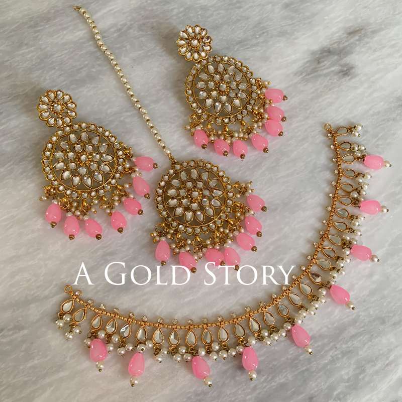 MANHA NECKLACE SET PINK