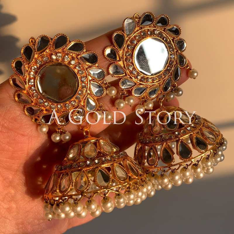ADORINA JHUMKAY