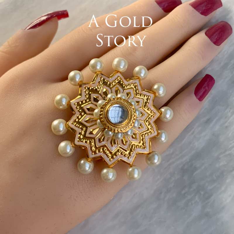 AKLEEMA KUNDAN RING WHITE