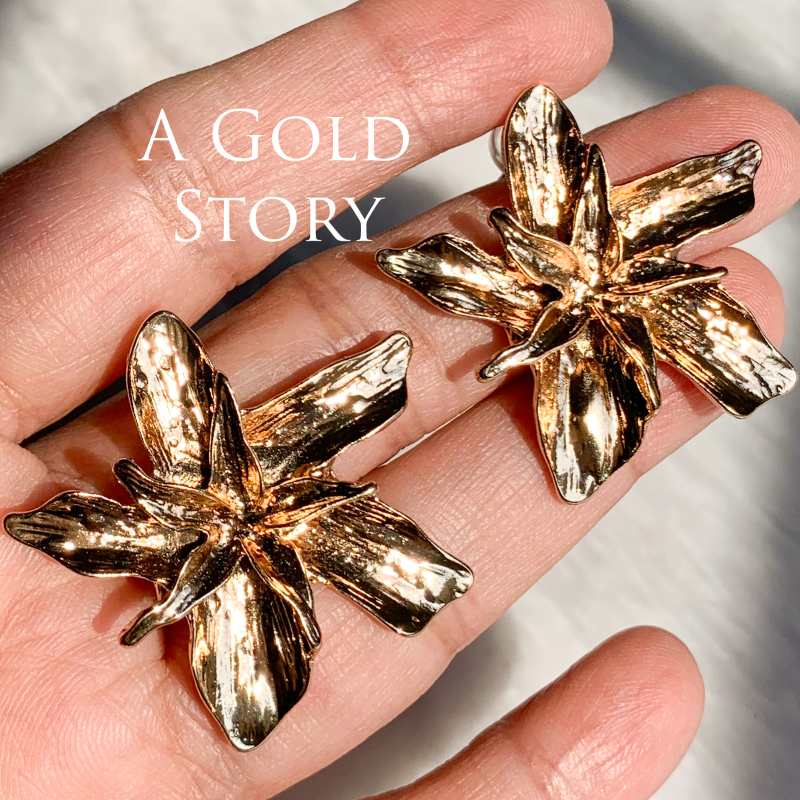 FLOWER GOLDEN EARRINGS MEDIUM