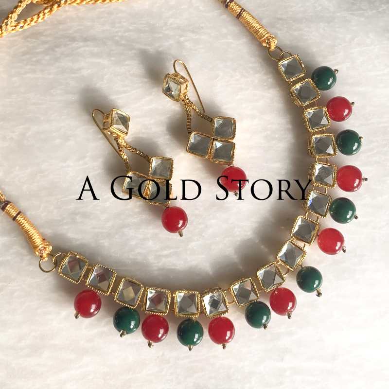 DEEBAJ NECKALCE/ CHOKER SET MULTICOLOR