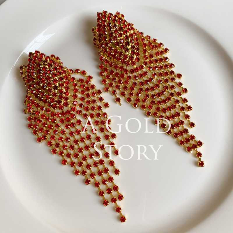 SHOWER EARRINGS RED
