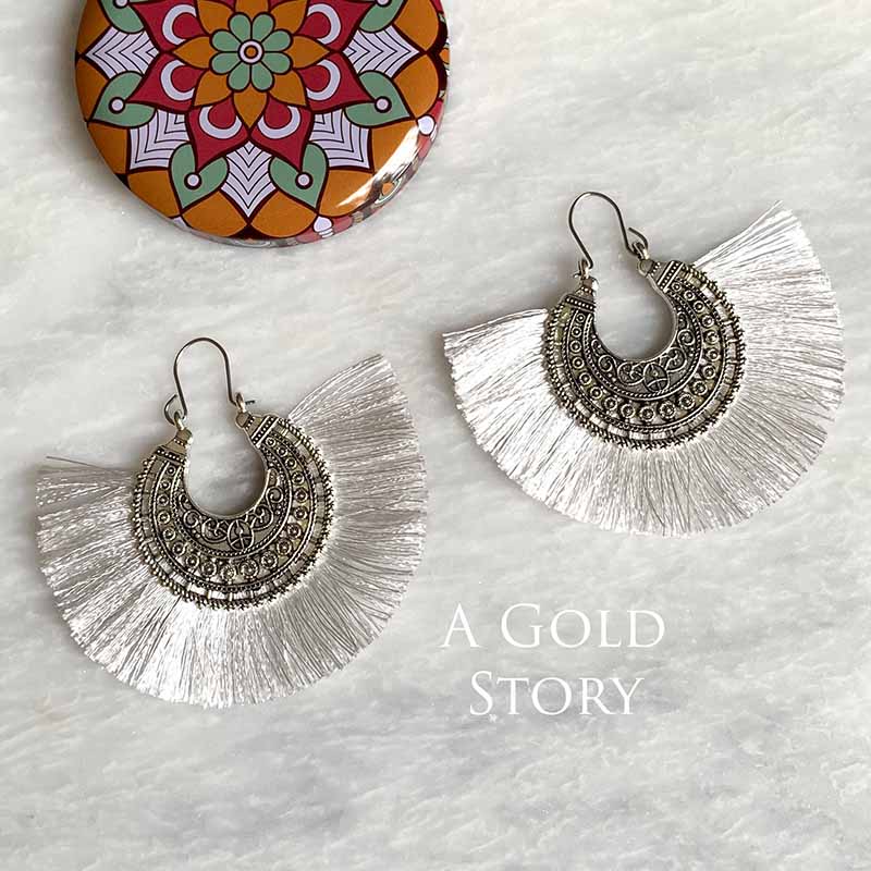 ARZOO EARRINGS WHITE