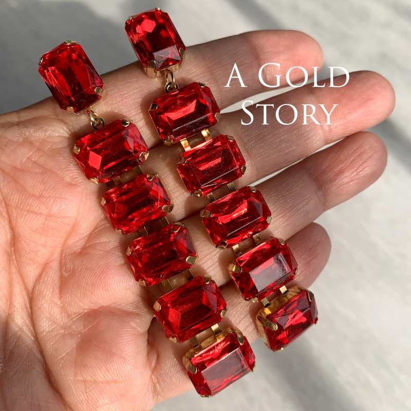 HADIA SHOWER EARRINGS RED
