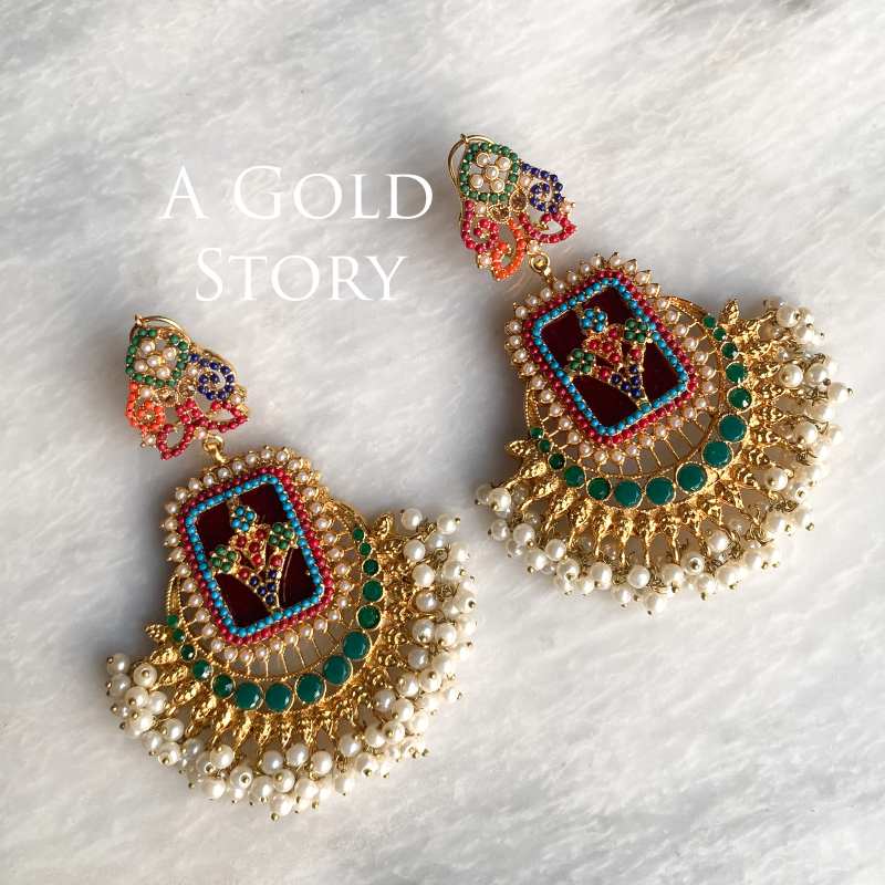 FRIDA EARRINGS AND TIKKA RED