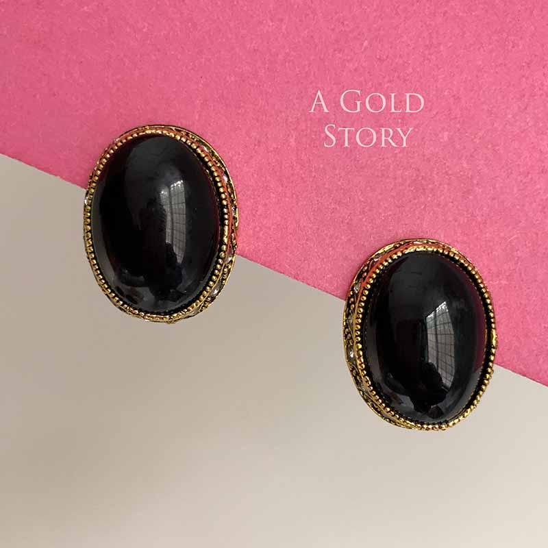 NEHA EARRINGS BLACK