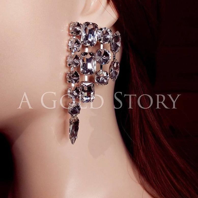 SELENA EARRINGS WHITE - A GOLD STORY