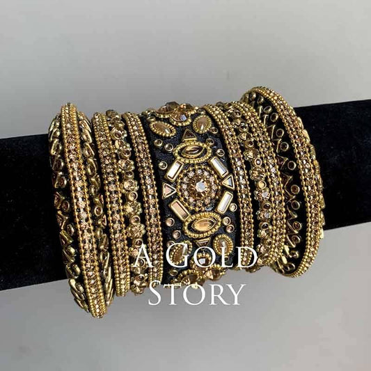 MINAKSHI BANGLES BLACK - A GOLD STORY