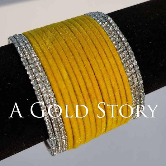 METAL VELVET BANGLES YELLOW - A GOLD STORY